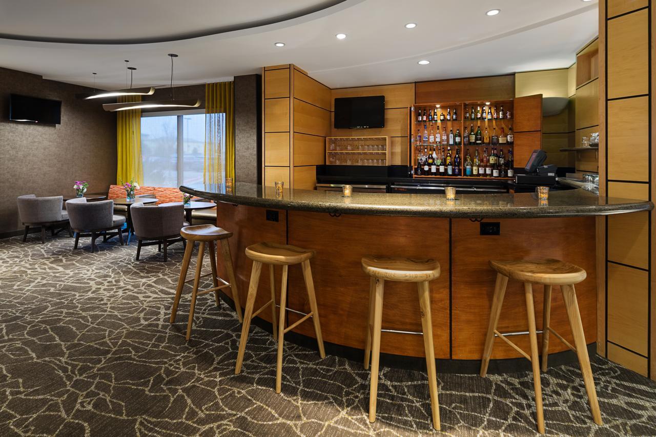 Springhill By Marriott Airport DEN
