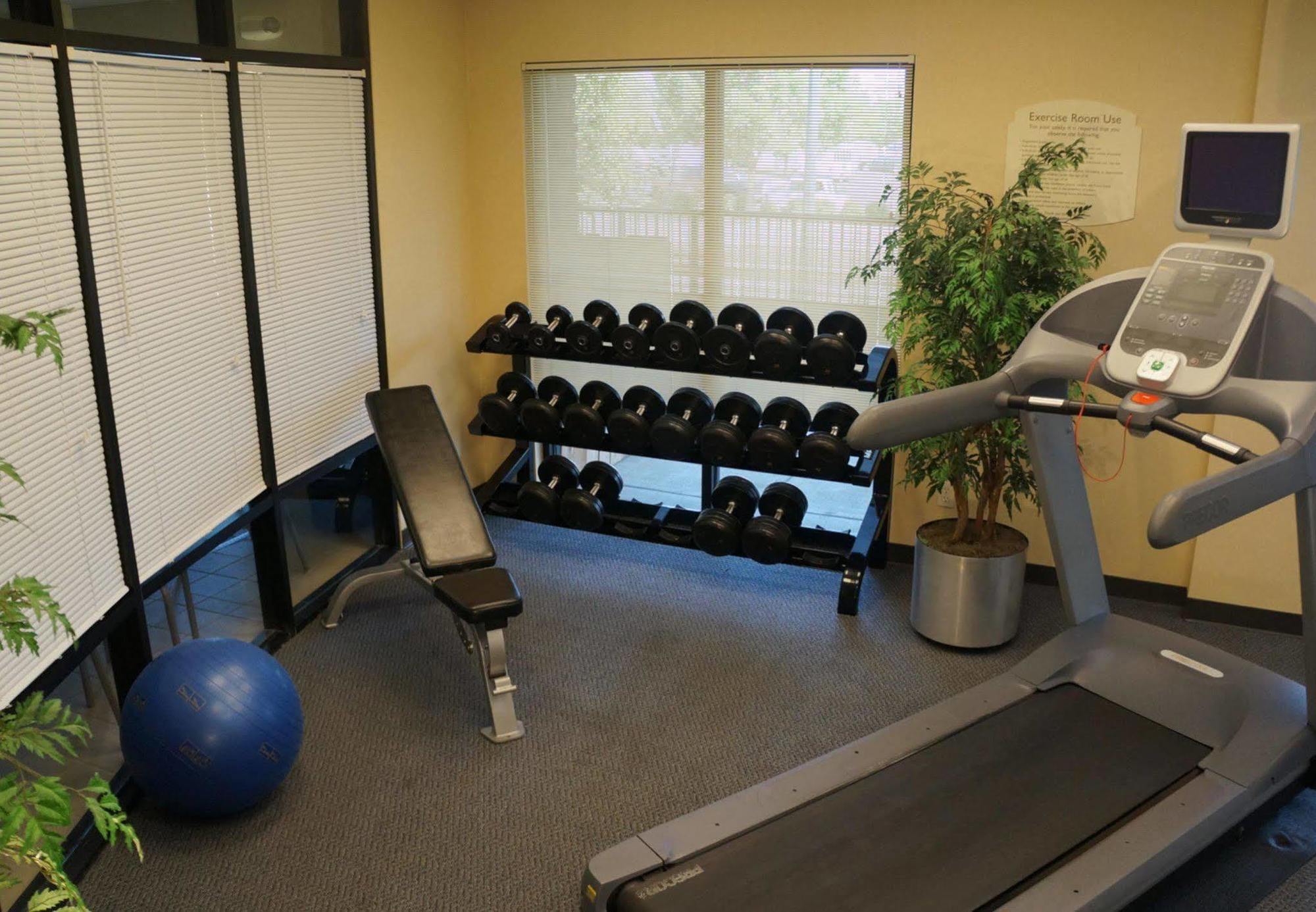 Springhill By Marriott Airport 3* DEN